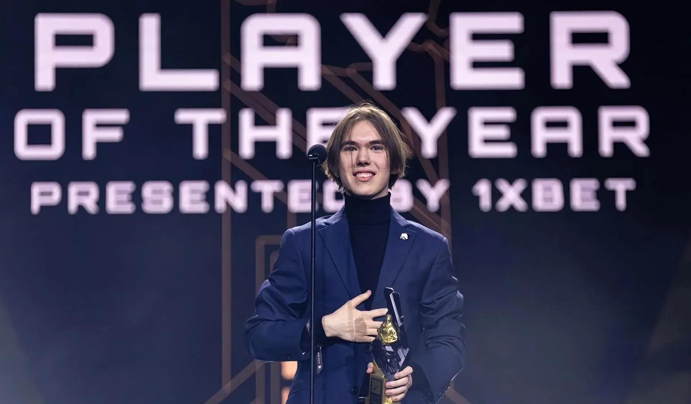 英雄麦克疯：AL自信不疑 人亦信之