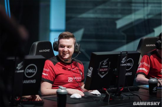 B8 将以替补身份参加 CS Asia Championships